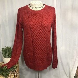 St Johns Bay Womens  Medium Red  Cable Knit Long Sleeve Crew Neck Sweater
